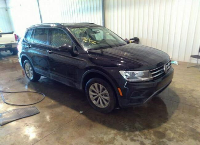 Volkswagen Tiguan 2020, 2.0L, S, po gradobiciu