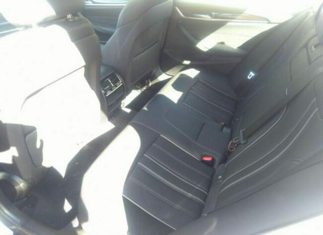 BMW 530 2019, 2.0L, 4x4, od ubezpieczalni