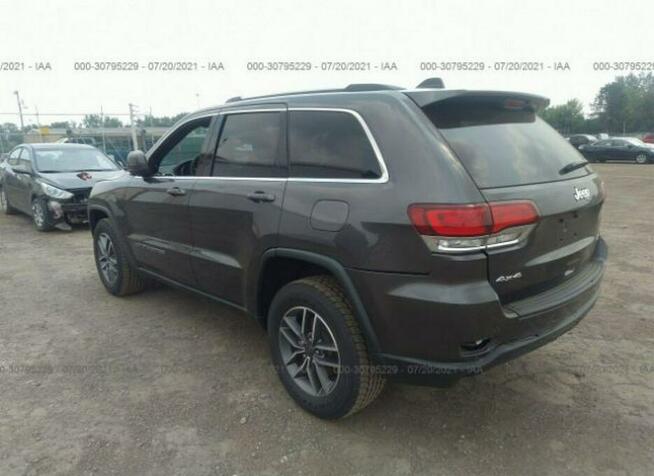 Jeep Grand Cherokee 2020, 3.6L, 4x4, LAREDO E, od ubezpieczalni