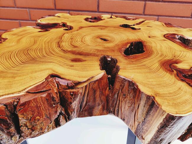 Stolik kawowy drewniany, plaster drewna, loft, żywica