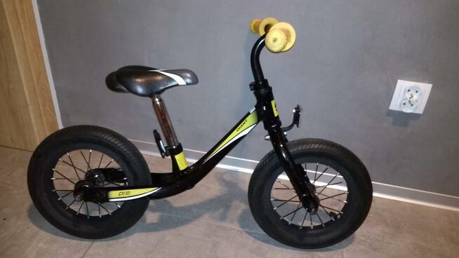 Rower biegowy GIANT Pre 12