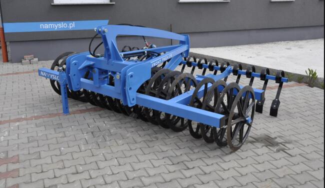 Wał przedsiewny Front Packer