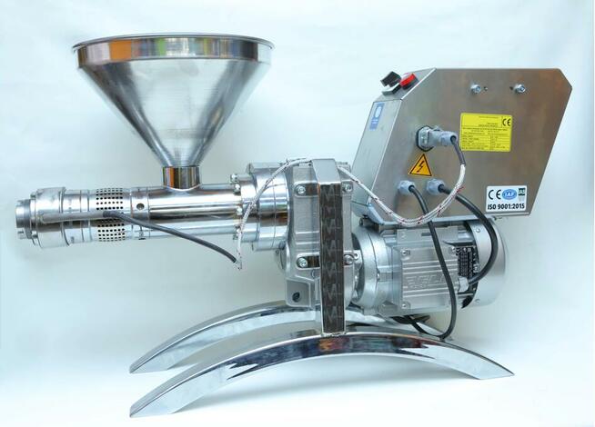 Maszyna do tłoczenia oleju na zimno Wytłaczarka Wyciskarka O