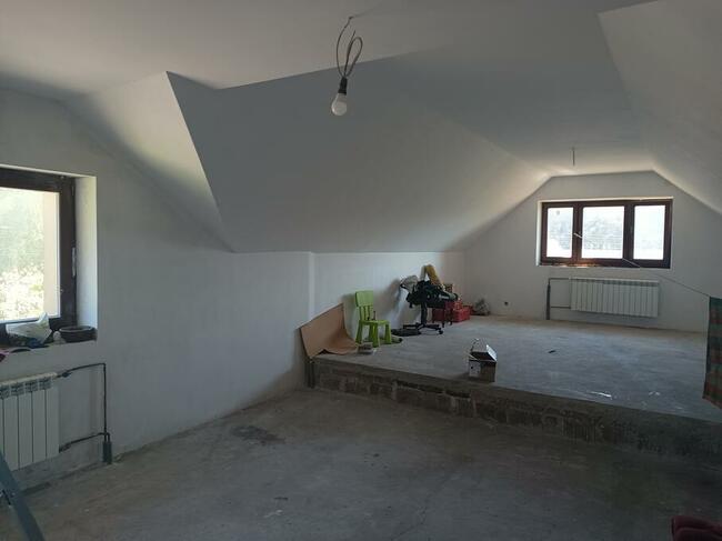 Dom z warsztatem - Wawer