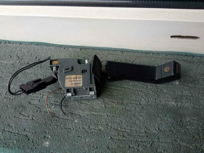 Renault 21 Manetka od wycieraczek