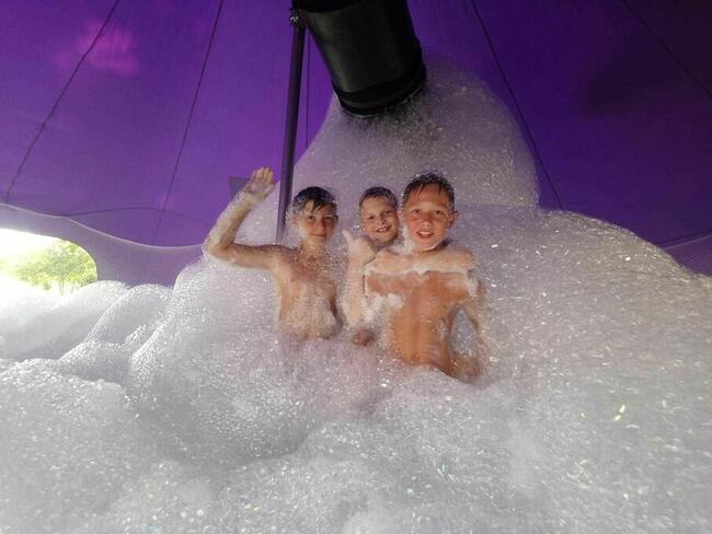 Maszyna do piany wytwornica generator agregat pokaz piany