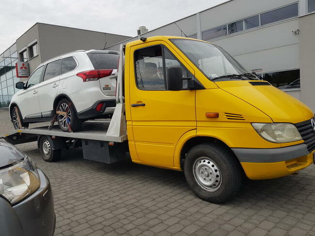 Pomoc drogowa, autolaweta, transport maszyn rolniczych Dębica