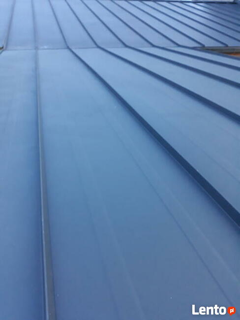 Dachy, dekarz, dach, obróbki blacharskie- różne.