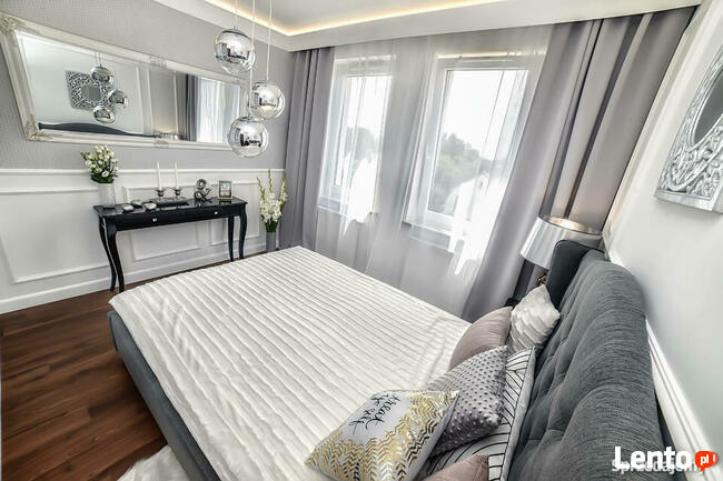 Konsola glamour , stolik, toaletka, AKANT Meble