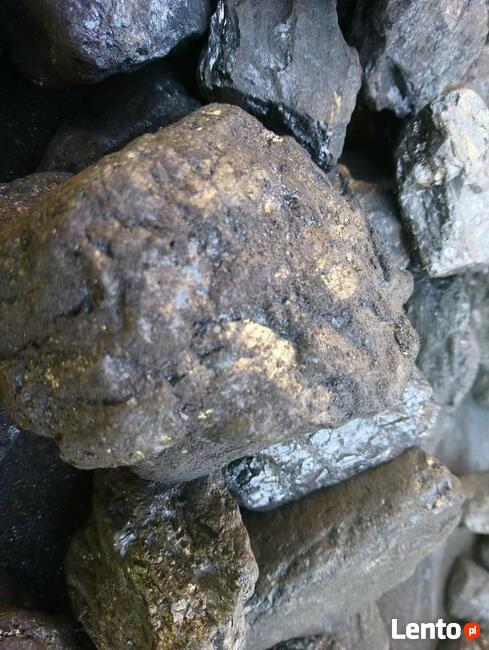 Węgiel kostka 30-33MJ/kg.