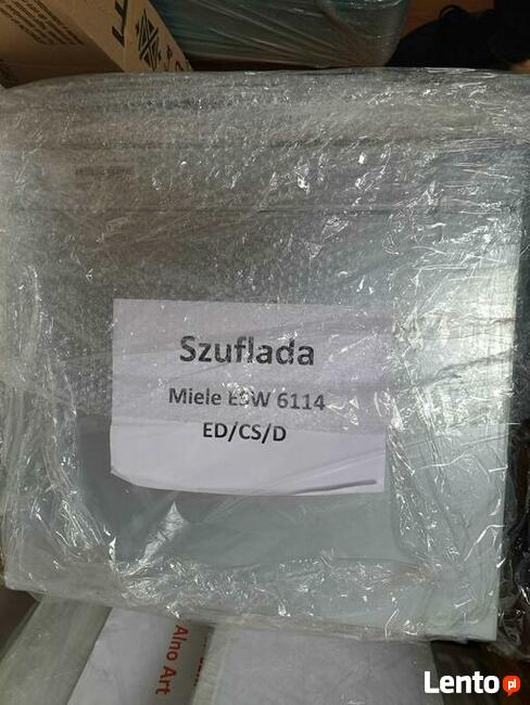 Miele-Szuflada do podgrzewania naczyń i potraw (ESW 6114)