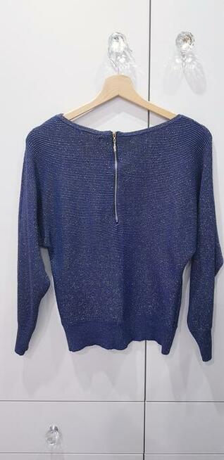 Damski sweterek w złote paseczki