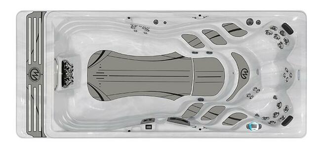 Basen z przeciwprądem