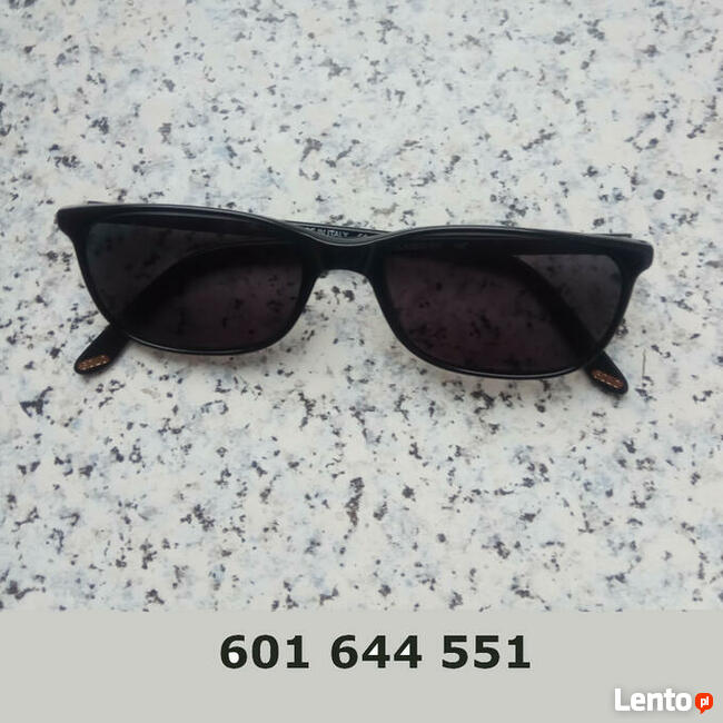 Firmowe okulary przeciwsłoneczne włoskiej firmy.