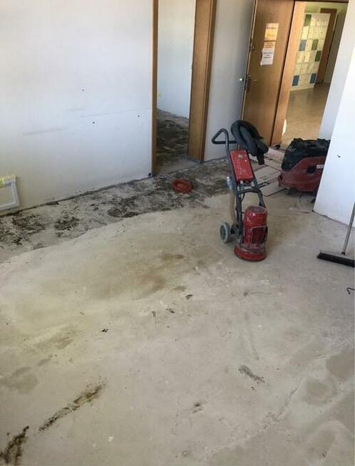 Usuwanie subitu, kleju po kafelkach, frezowanie betonu