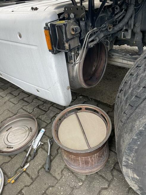 DPF DAF XF 106 lift 2134535 naprawa przesuniętego filtra