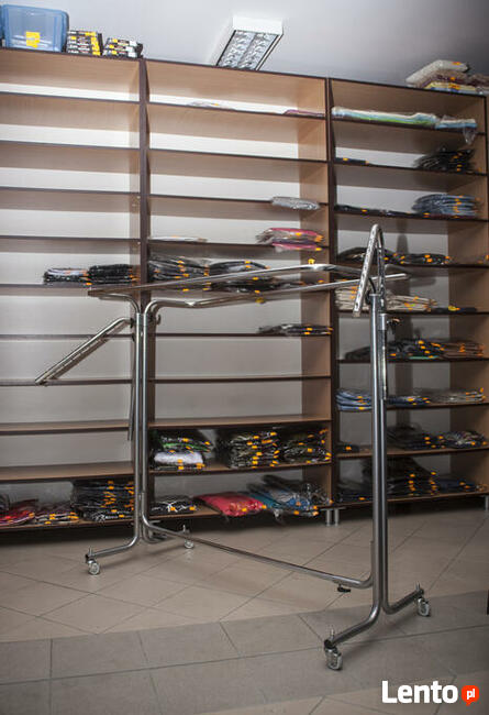 sprzedam meble sklepowe