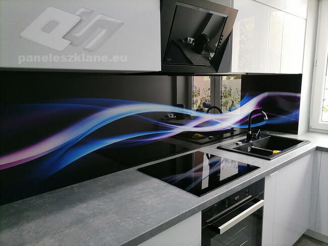 Panele szklane do kuchni, łazienki i szaf