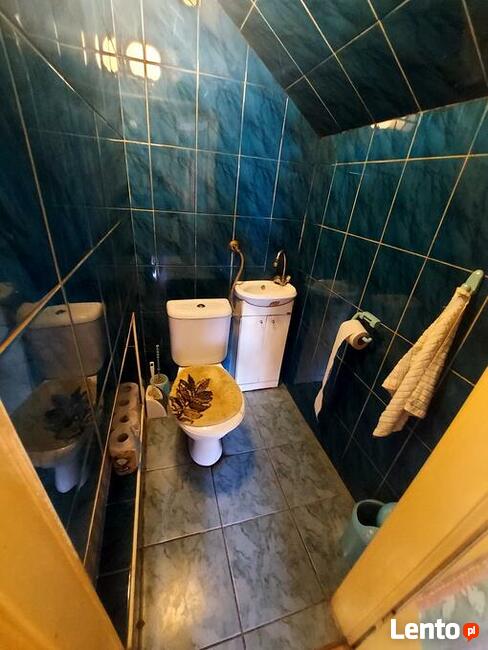 Poręba dom parterowy blisko centrum z budynkiem pod działaln