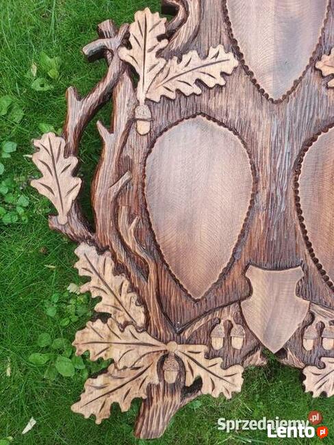 Piękna deska na trzy poroża, Trofea - rzeźbiona ręcznie.