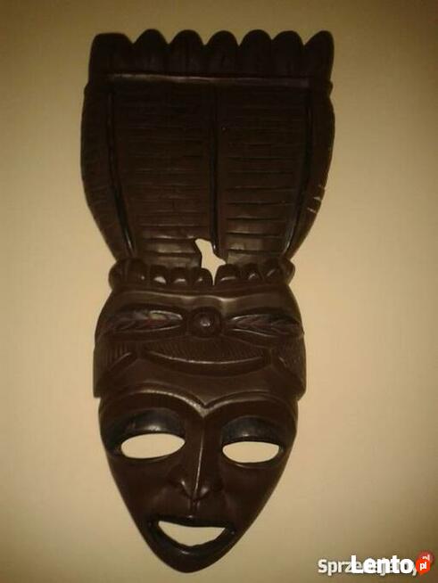 Maska afrykańska z hebanu