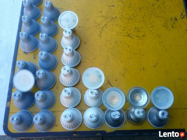 Żarówki LED, 230 V, ok. 6 W, używane, 30 szt., 50 zł.