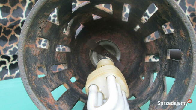 Lampa sufitowa - zabytkowa wykonana z wypalanej kamionki