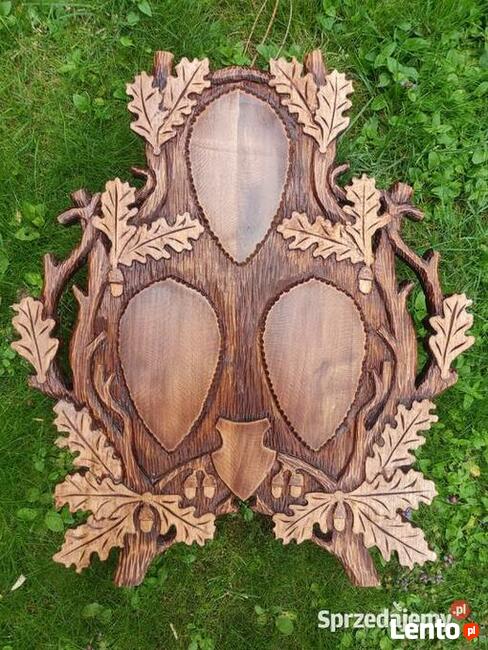 Piękna deska na trzy poroża, Trofea - rzeźbiona ręcznie.