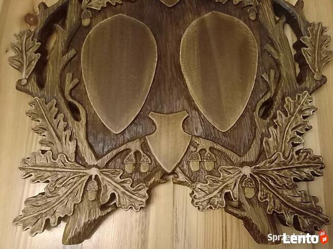 Piękna deska na trzy poroża, Trofea - rzeźbiona ręcznie
