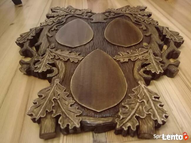 Piękna deska na trzy poroża, Trofea - rzeźbiona ręcznie