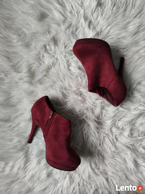Bordowe botki szpilki 39