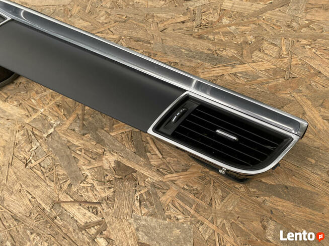 Dekor nawiew kratka listwa konsoli porsche macan 95b