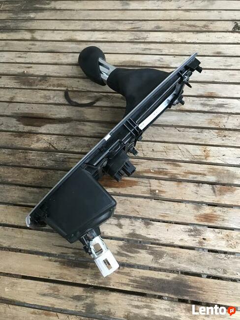 Gałka mieszek biegów ramka 95B713139E Porsche macan 95b