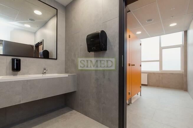 Open- space, recepcja , windy , 24 h ,parking