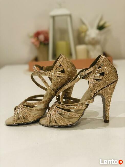 Chętnie wykonam zdjęcia na aukcje internetowe