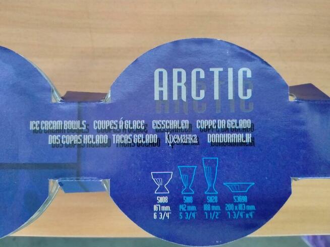 Pucharki lodowe małe i duże