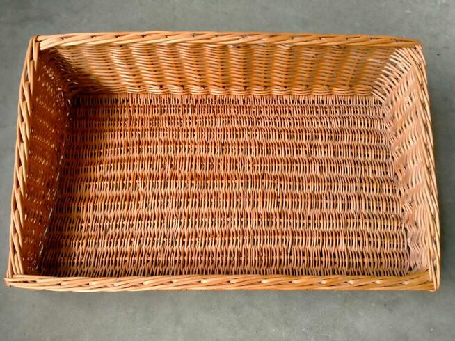 Kosze wiklinowe wystawowe