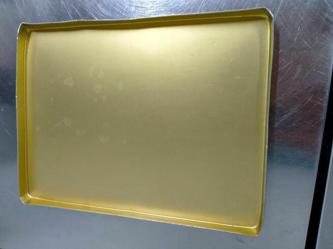 Tace wystawowe złote z rantami