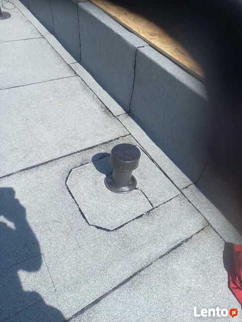 DEKARZ. DACHY PŁASKIE.Izolacja dachów, Papa termozgrzewalna