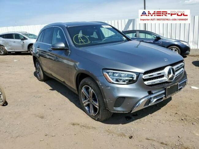 Mercedes GLC 300 2021, 2.0L, 4x4, od ubezpieczalni