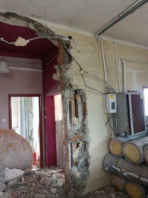 Wykonczenia poszukuje pracy