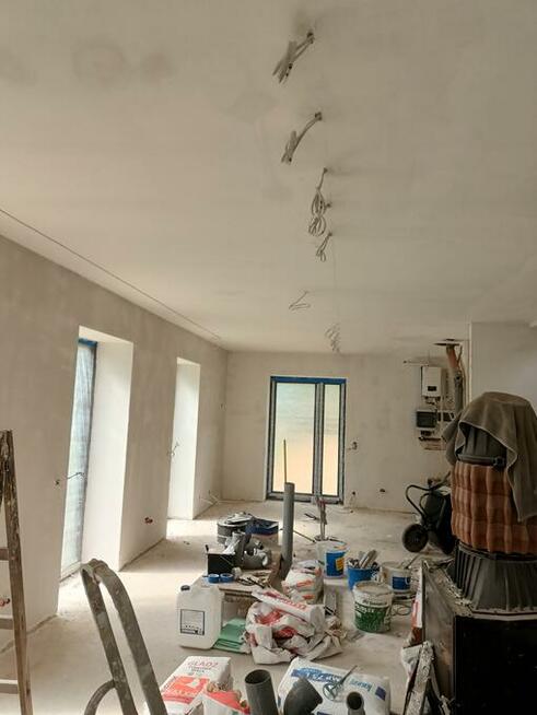 Wykonczenia poszukuje pracy