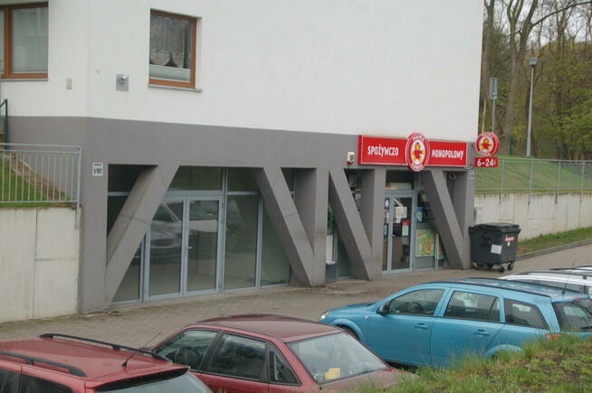 Ładny lokal użytkowy do wynajęcia