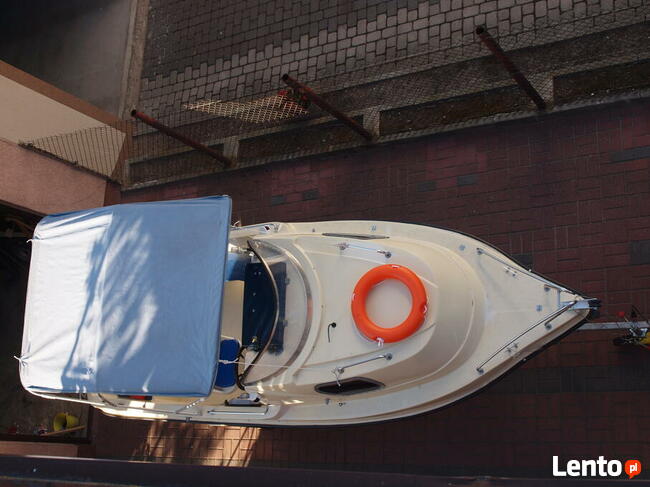 Łodź motorowa - KABIN 465