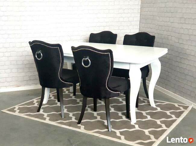 Krzesło tapicerowane pikowane z kołatką Roma czarne