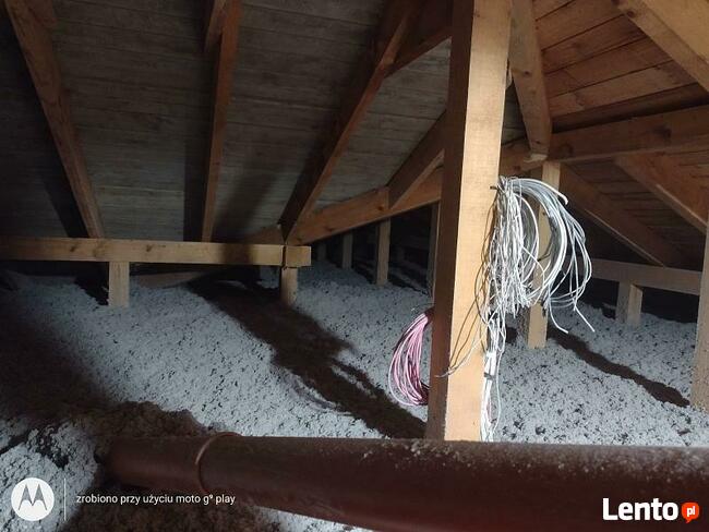 Izolacje dachów, stropów, poprawki dociepleń - 4U izolacje