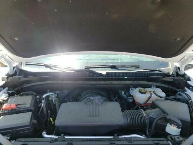 Chevrolet Tahoe 2022, 5.3L, 4x4, po gradobiciu