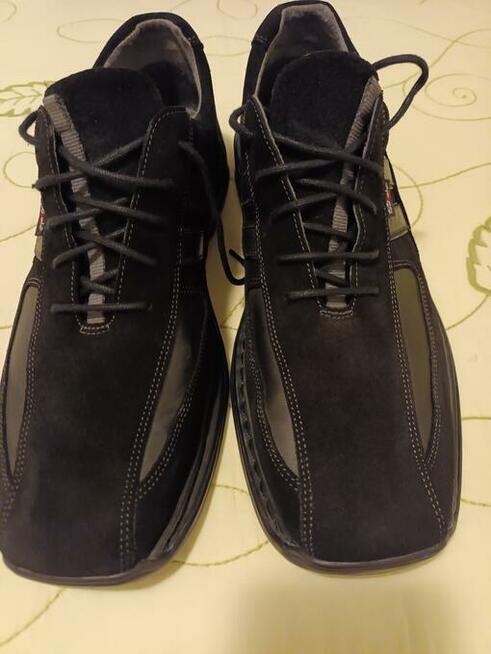 Buty sportowe i polbuty