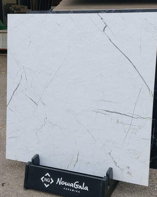 Płytki łazienkowe 80x80 biały i czarny marmur Marmo La Mania