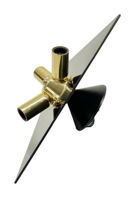 Lampa trójkątna sufitowa